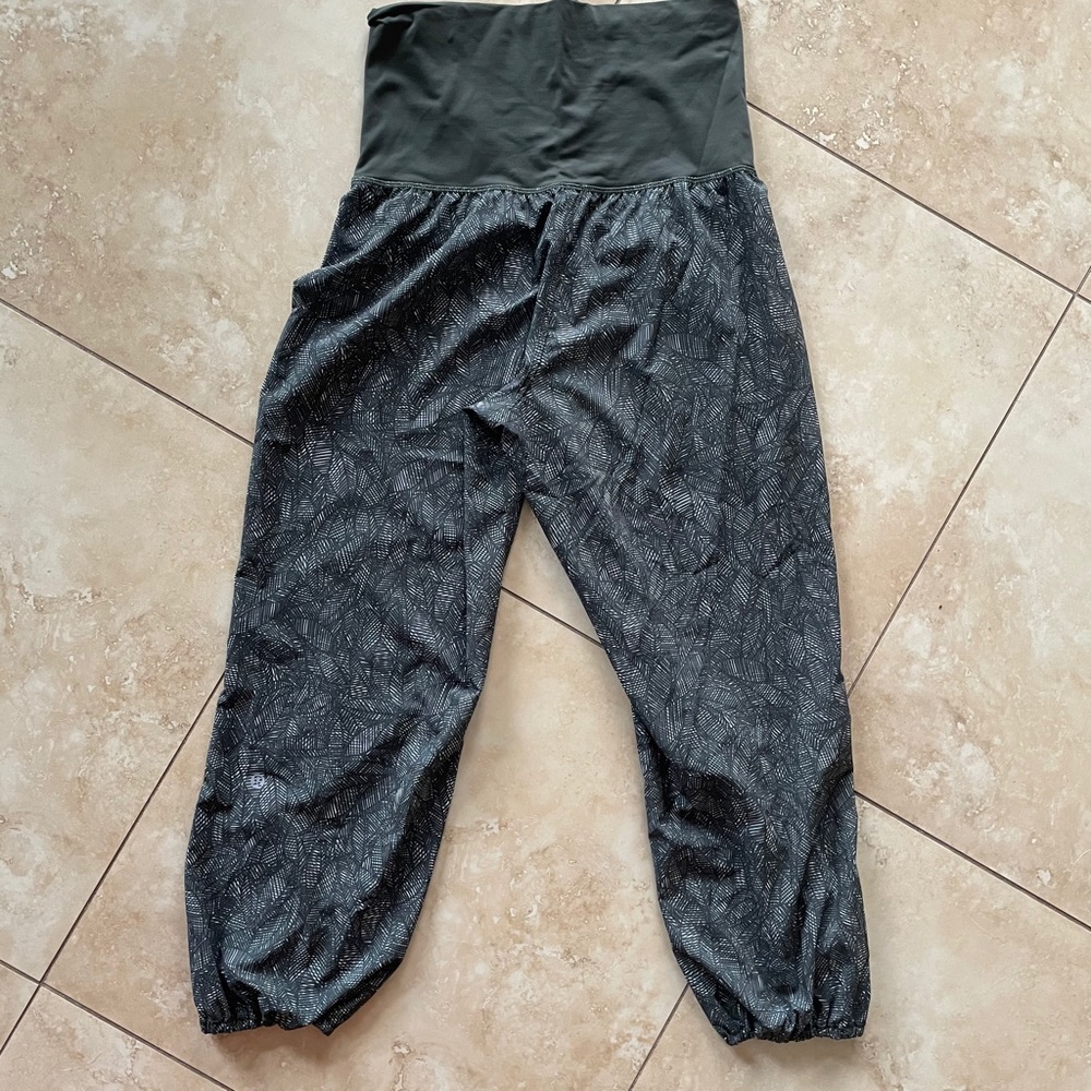 lululemon Om Pant